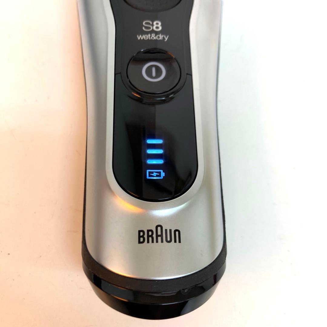 B290-21 Braun S8 wet&dry 電気シェーバー　コード欠品