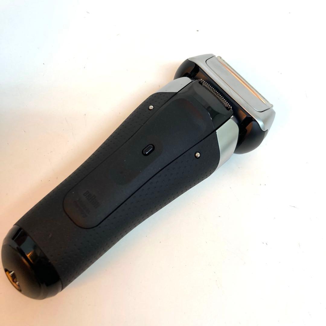B290-21 Braun S8 wet&dry 電気シェーバー　コード欠品