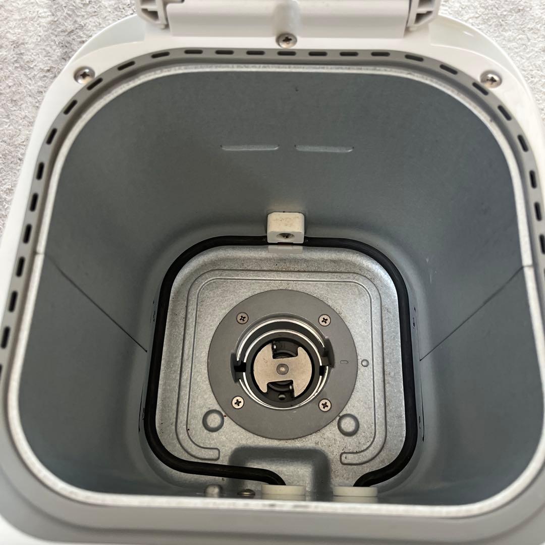 ササミ【Panasonic ホームベーカリー】美品✨ホワイト/SD-MT3