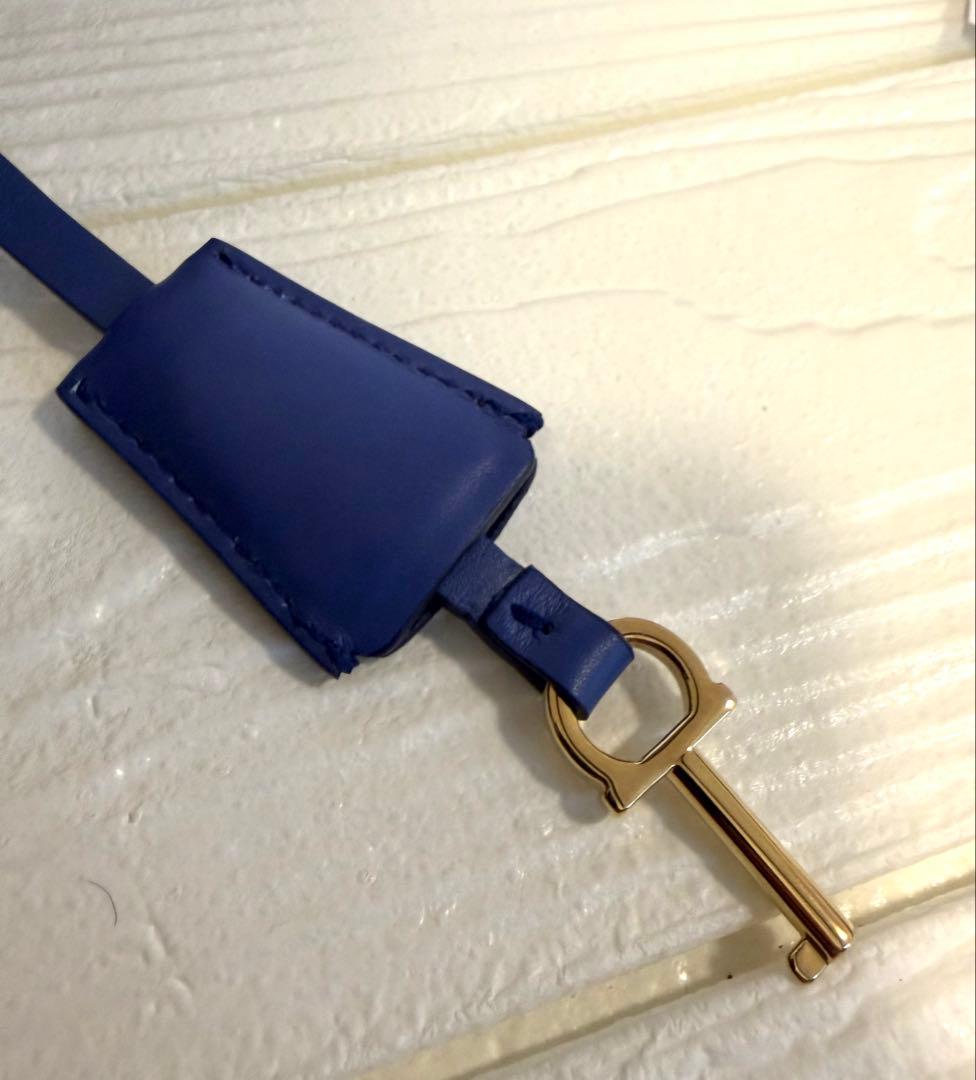 Salvatore Ferragamo ガンチーニ ジュリエット ハンドバッグ