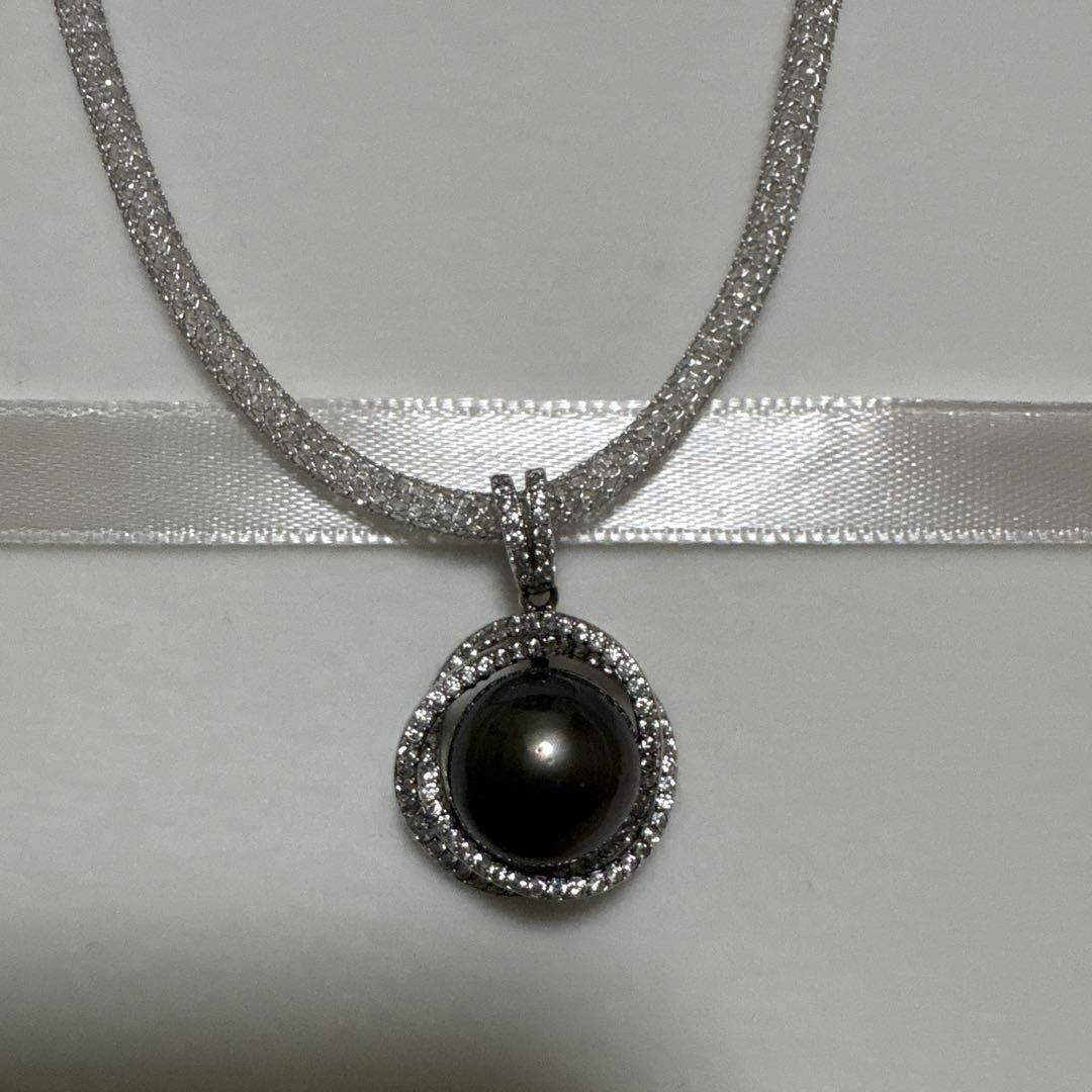 最終価格♡新品♡黒蝶真珠ペンダント⭐︎チェーンもキラキラ⭐︎