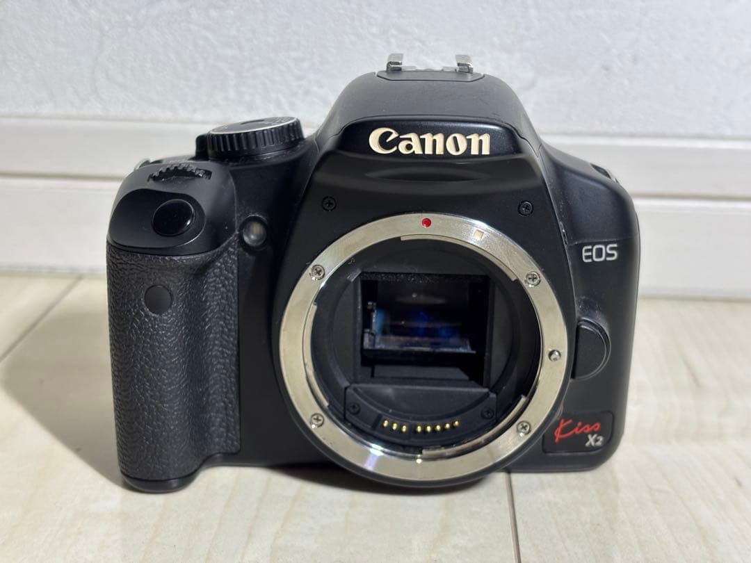 Canon EOS Kiss X2 美品 シャッター数899回 一眼レフカメラ