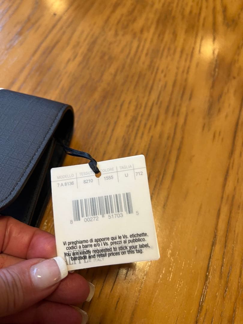 MOSCHINO チェーン付き財布　レディース、メンズ