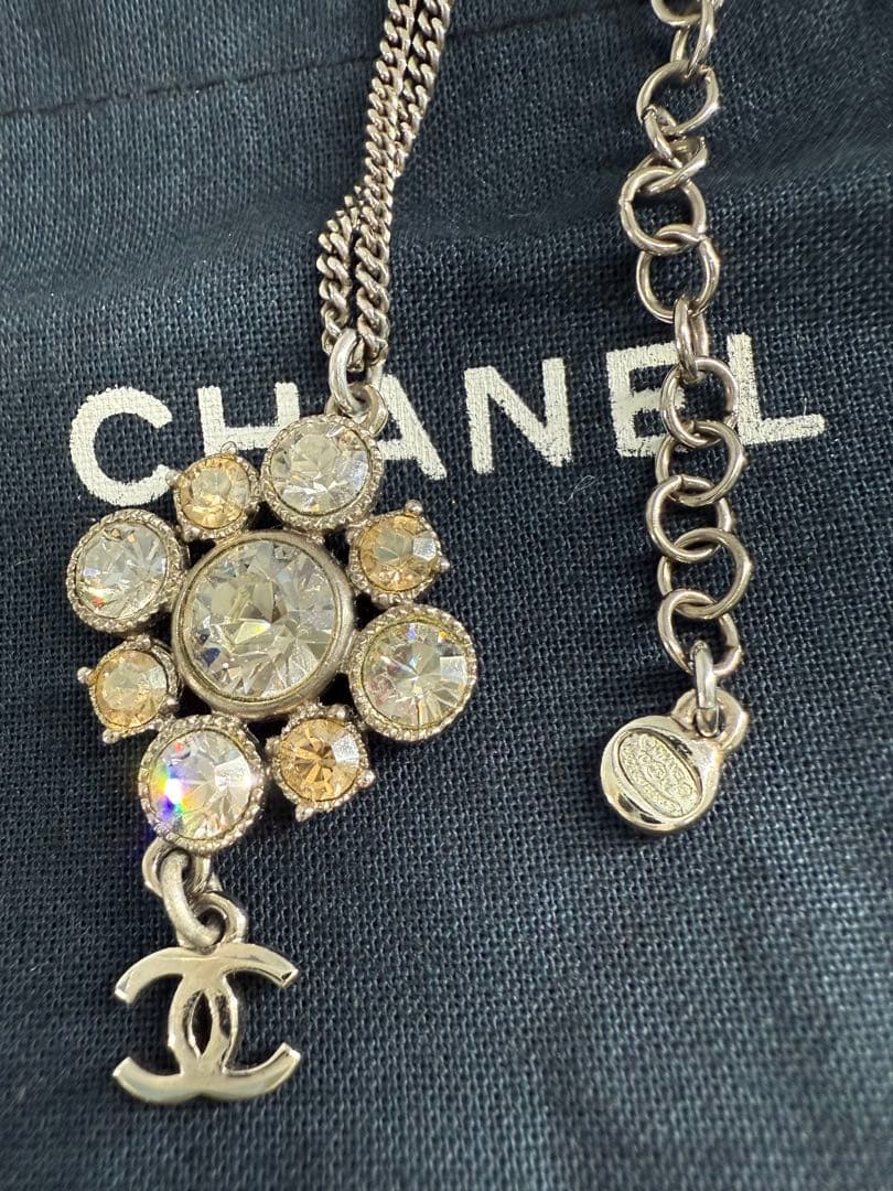 ミッピィ　シャネル　CHANEL シルバー　ネックレスフラワーモチーフ