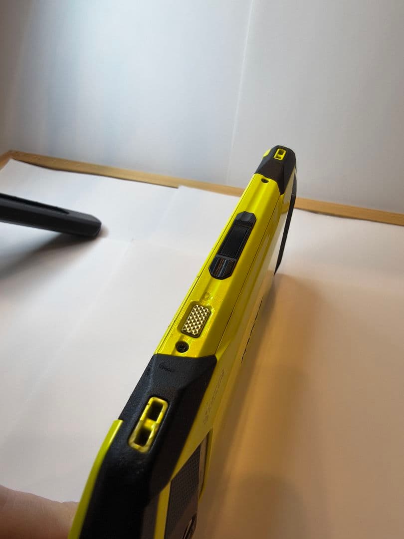 【au/UQ】TORQUE　5G イエロー　128G