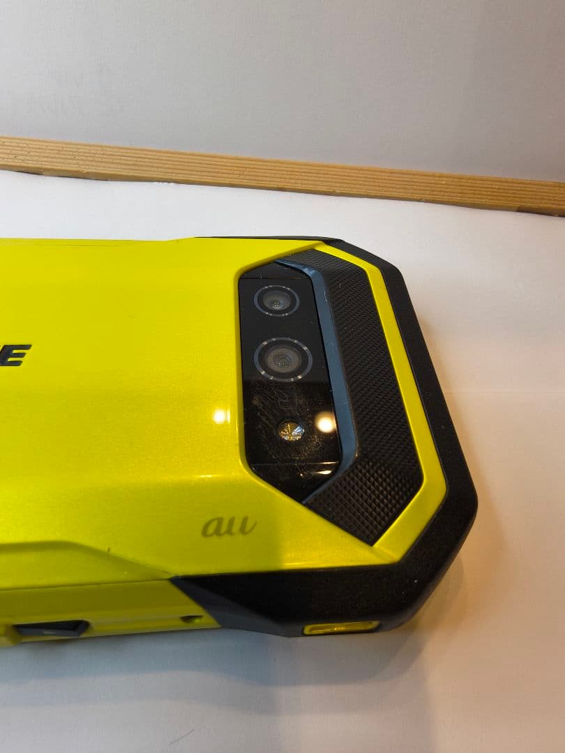 【au/UQ】TORQUE　5G イエロー　128G