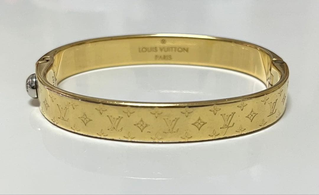 ルイヴィトン Louis Vuitton ナノグラム PM バングル ゴールド