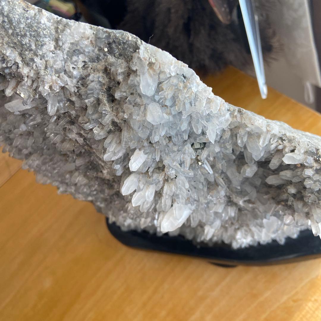 特大希少サイズ　水晶クラスター 原石 天然石 鉱物 水晶