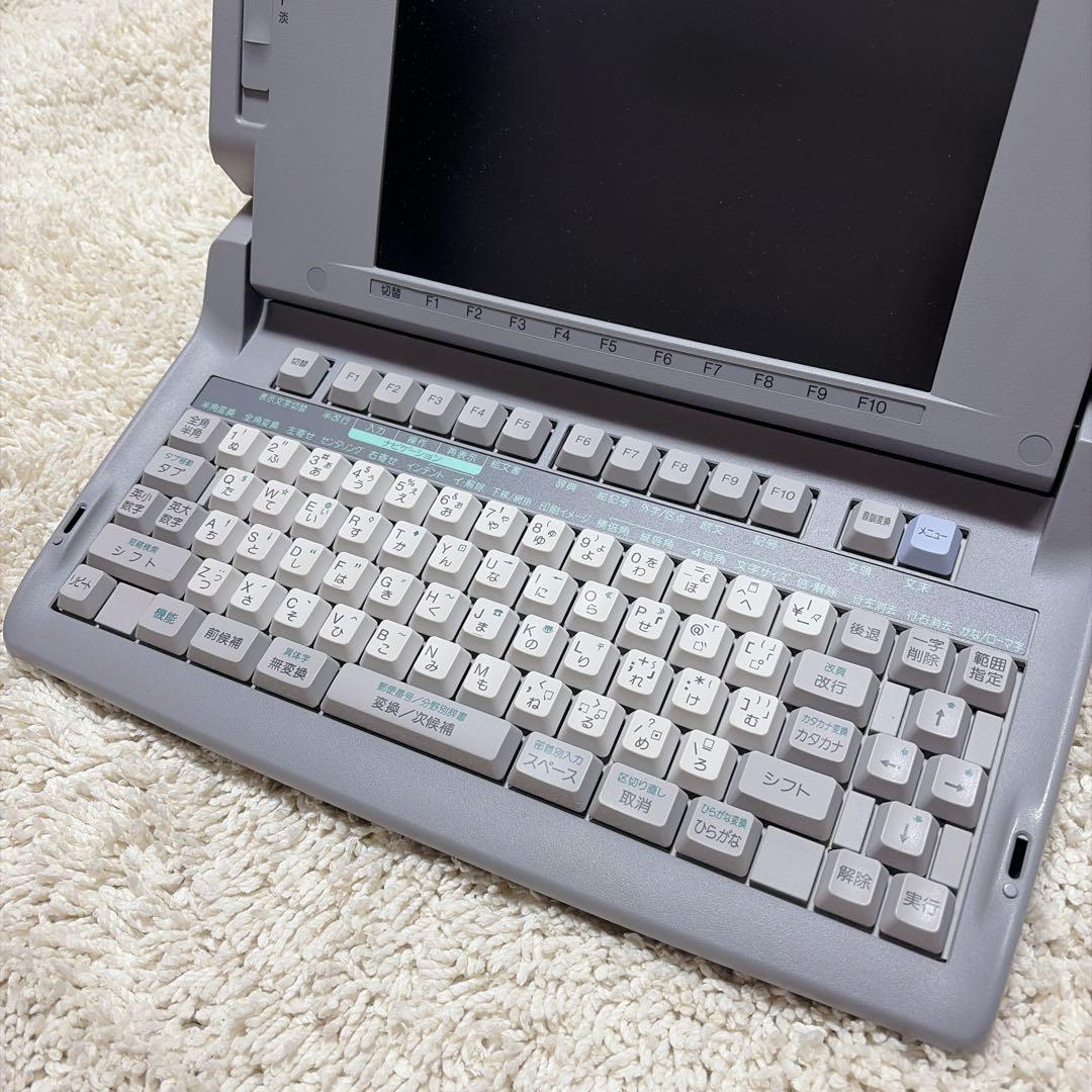 【希少】 SHARP WD-C20 カラー液晶 ワープロ 本体 書院 動作確認済