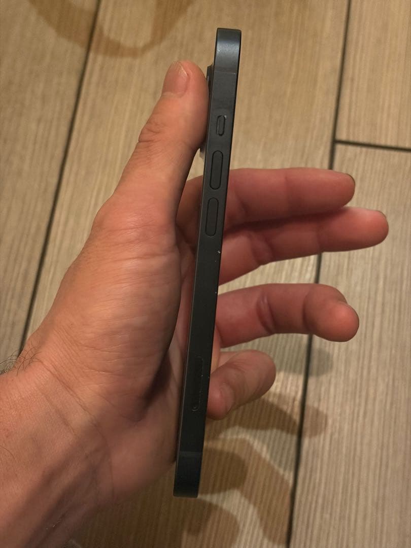 Apple iPhone 14 ミッドナイトネイビー　128GB