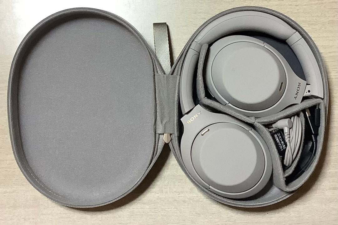【極美品】SONY WH-1000XM4 ワイヤレスヘッドフォン