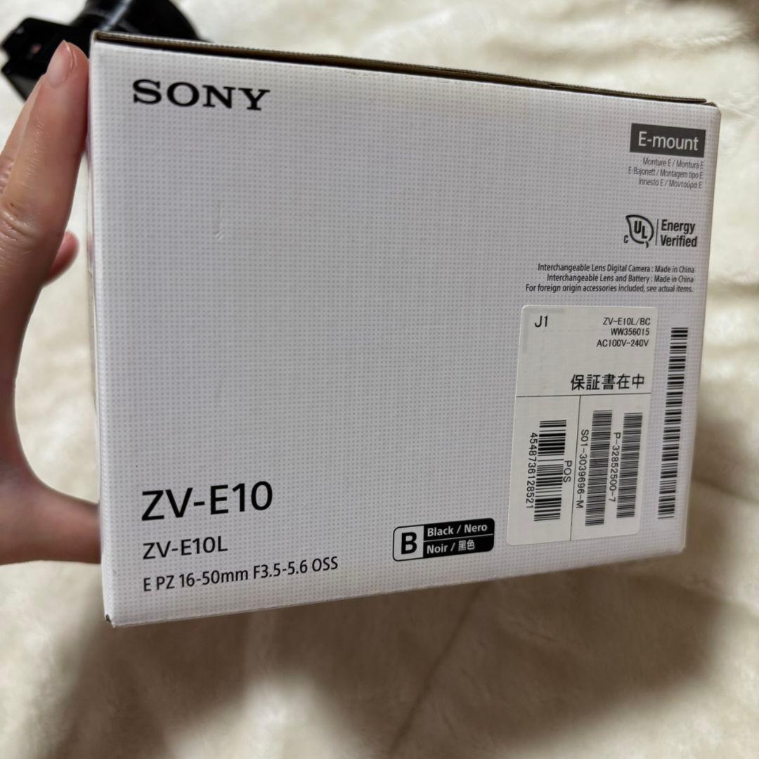 【美品】SONY VLOGCAM ZV-E10 レンズキット ZV-E10L B