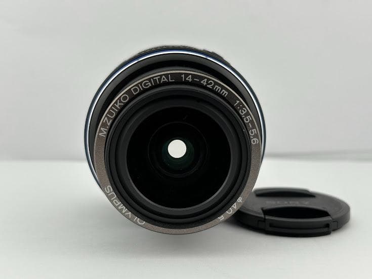 ★極上品★ オリンパス PEN E-P2 /レンズキッド★ バッテリー,SD付★