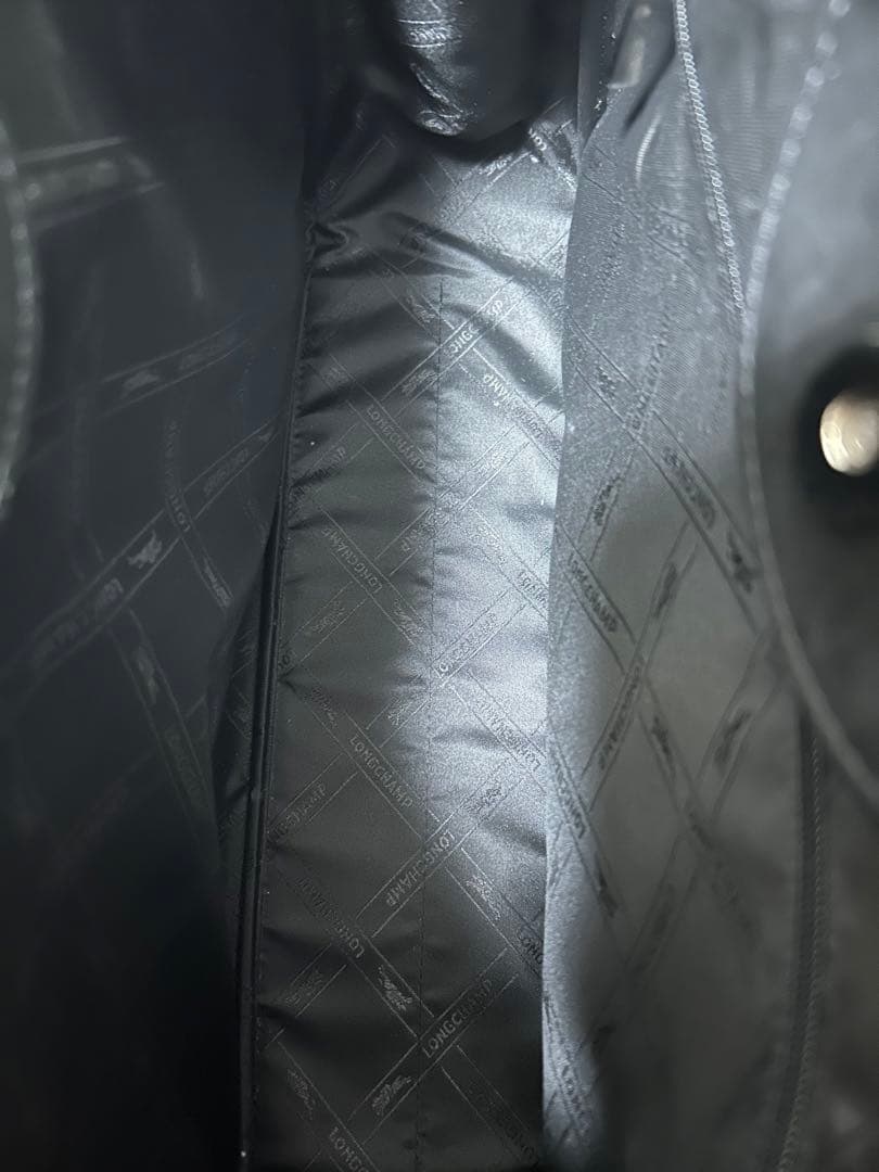 イクラ☆LONGCHAMP 黒 レザー ビジネスバッグ