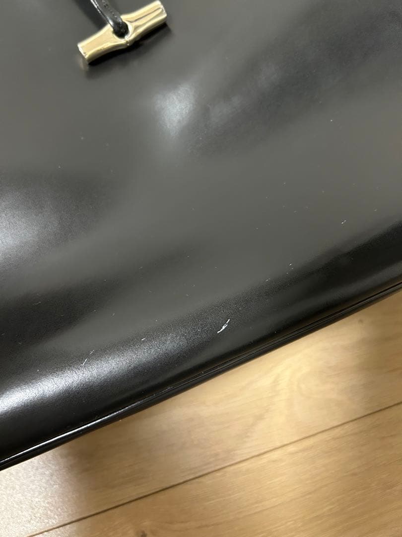 イクラ☆LONGCHAMP 黒 レザー ビジネスバッグ