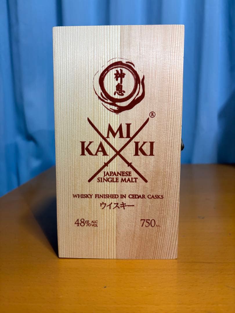 神息（KAMIKI）シングルモルトウイスキー（木箱入り） 750ml