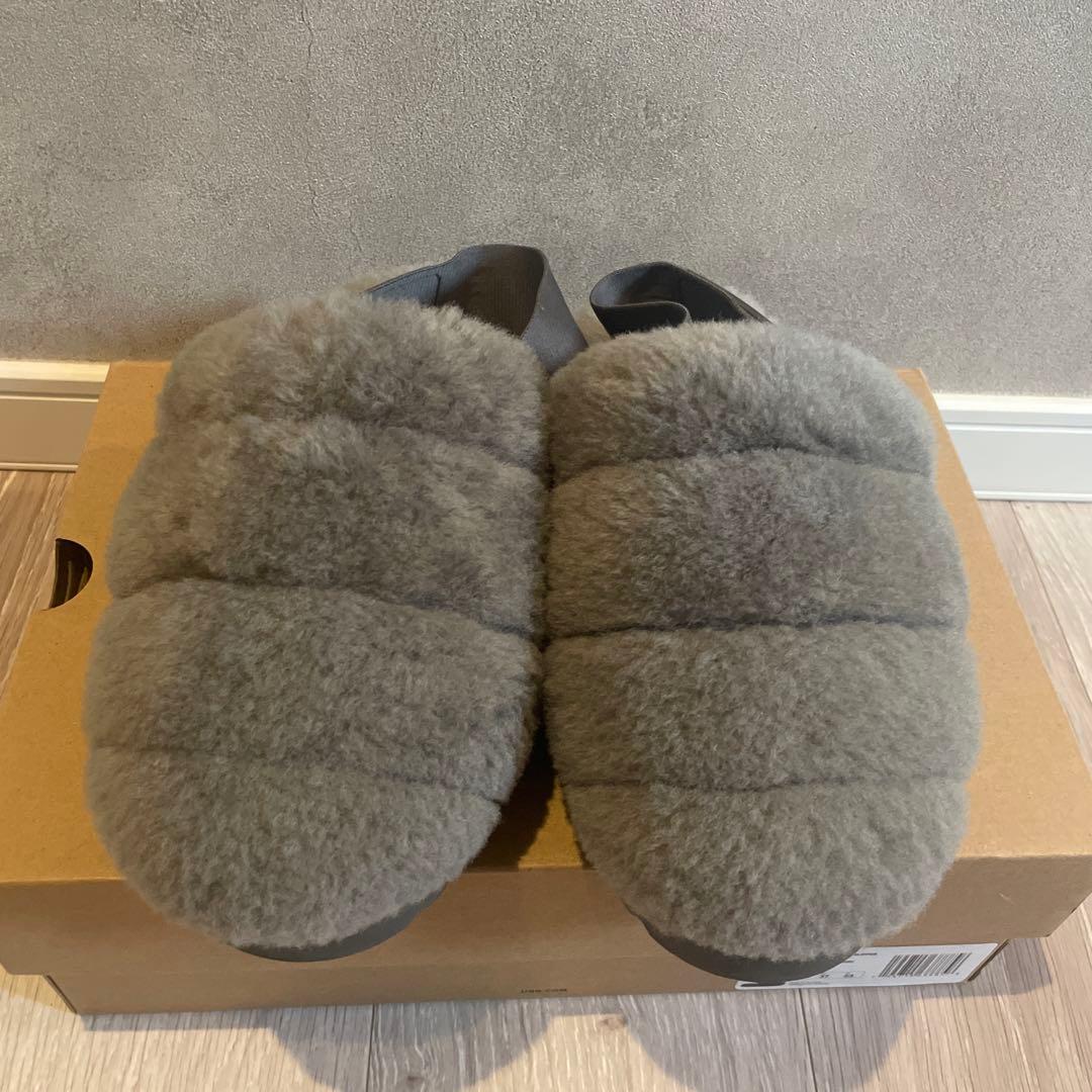 «早い者勝ち！箱付き»UGG スーパーフラッフスリッパ　ファースリッパ　23㎝♡