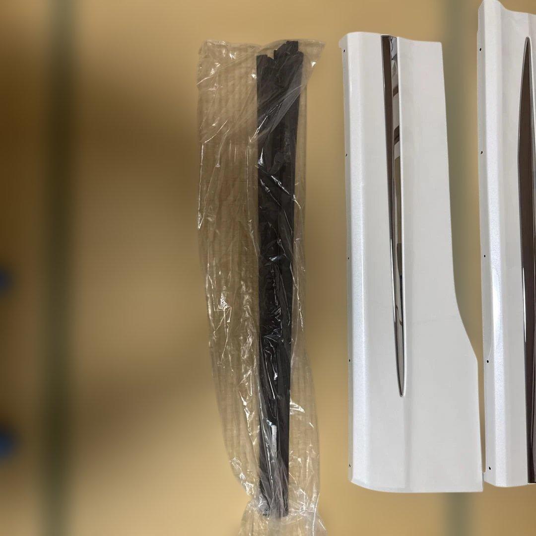 VELLFIRE &ALPHARD 30後期用モデリスタエアロ 右側一式