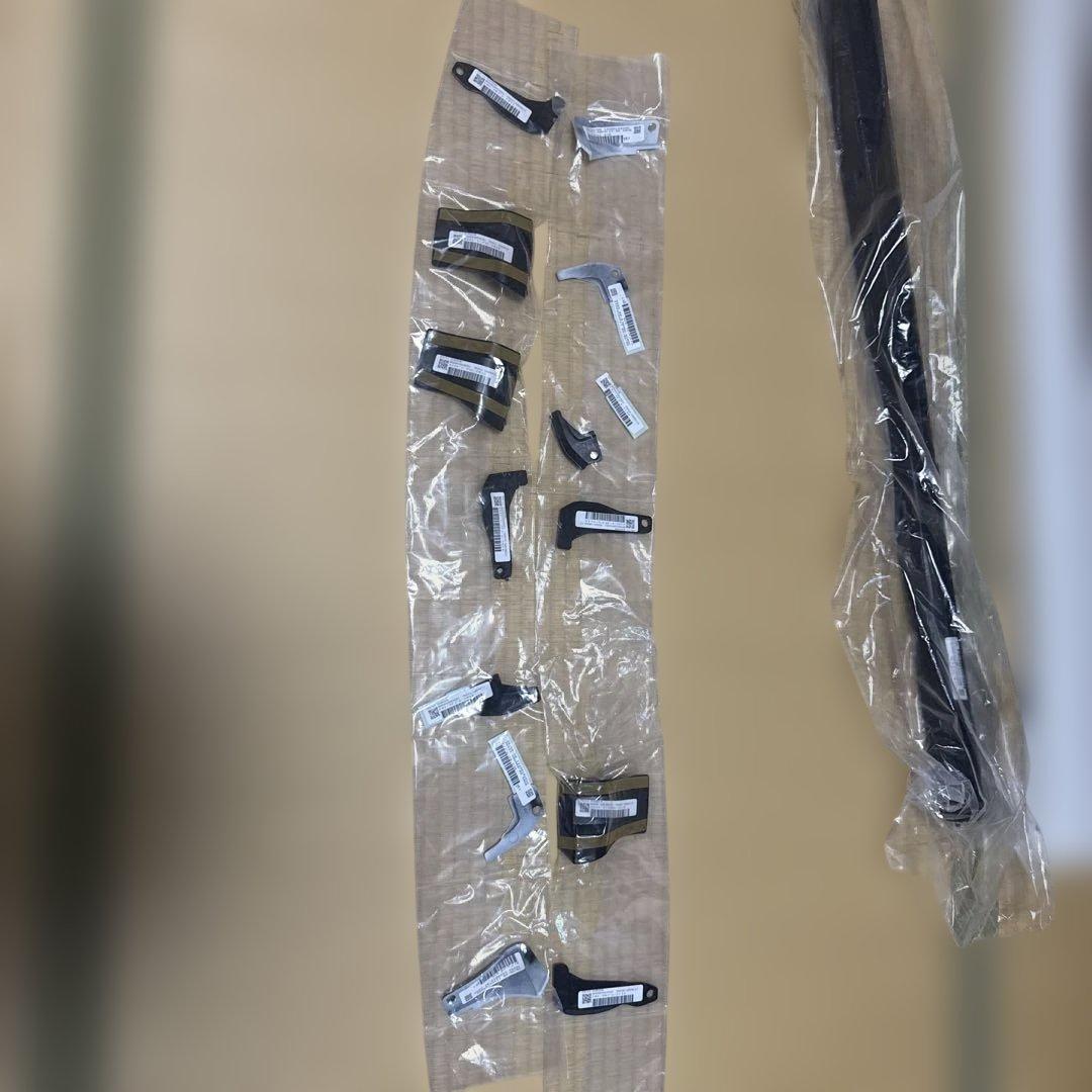 VELLFIRE &ALPHARD 30後期用モデリスタエアロ 右側一式