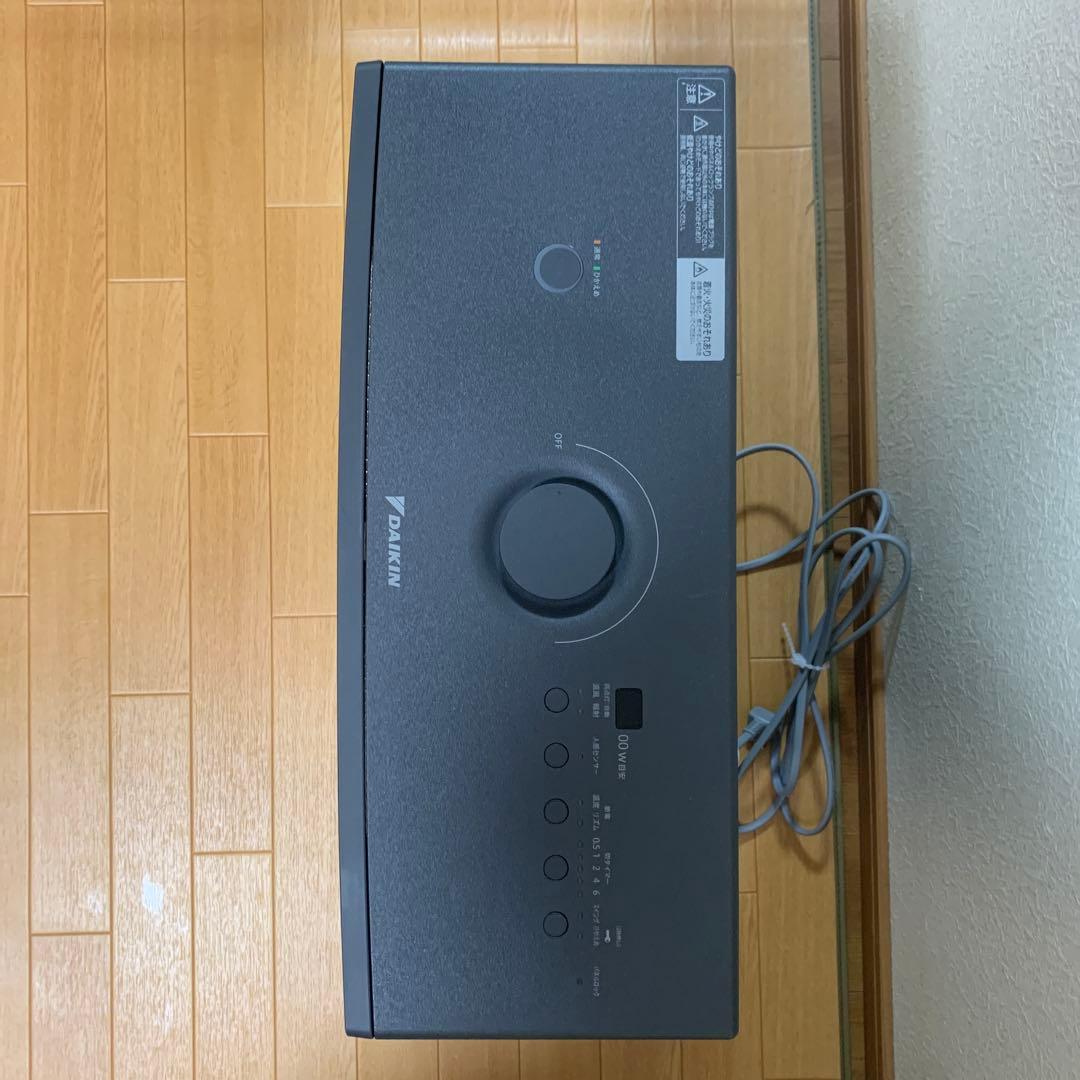 ダイキン　ハイブリッド　セラムヒート　WRH135AS-H