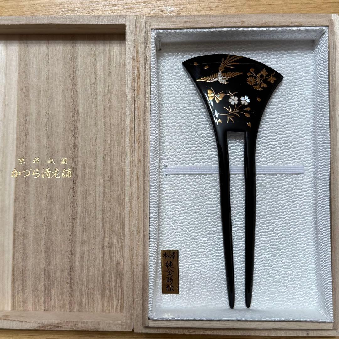 【美品】本漆純金蒔絵螺鈿かんざし　銀杏ピン　王朝文様（黒色）