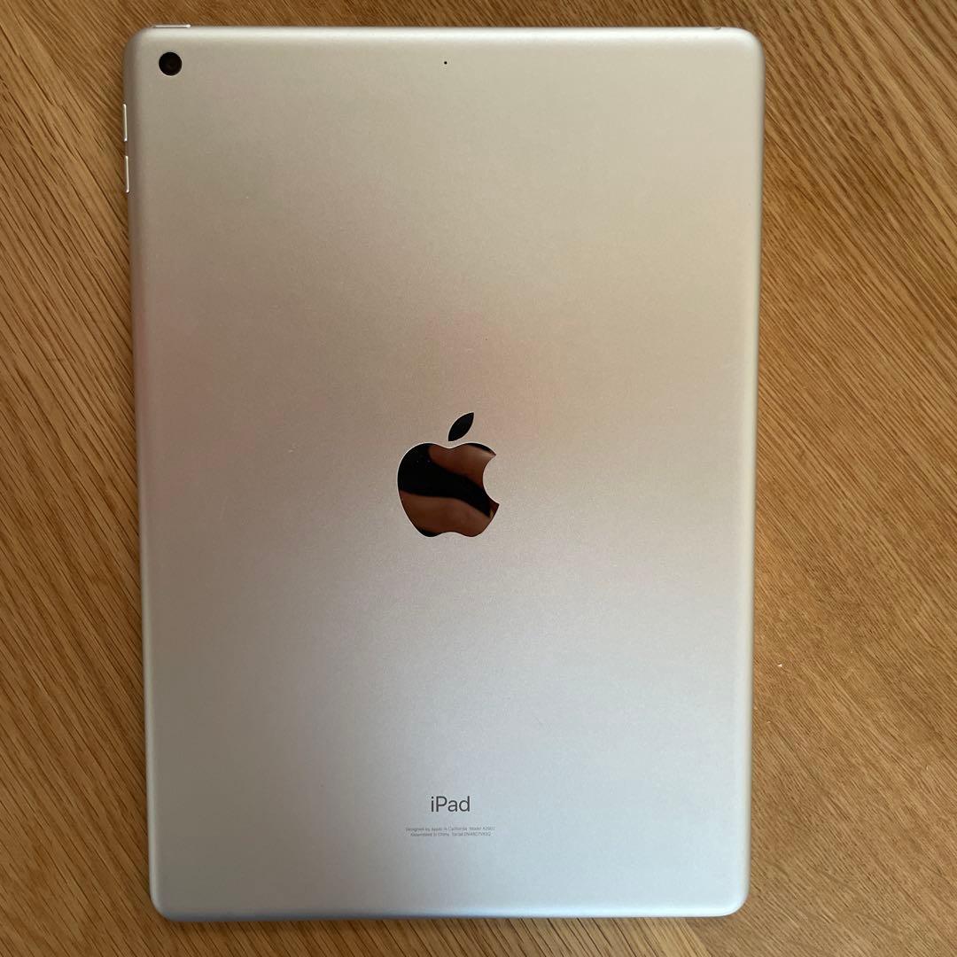 美*雪様 【ジャンク】第9世代　無印　iPad(Wi-Fiモデル)