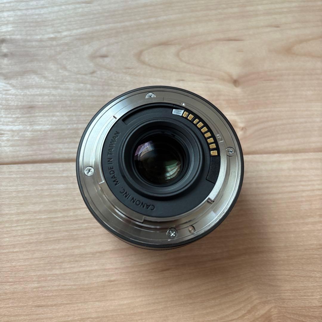 美品　cannon eos m3 単焦点・望遠レンズ・バックセット
