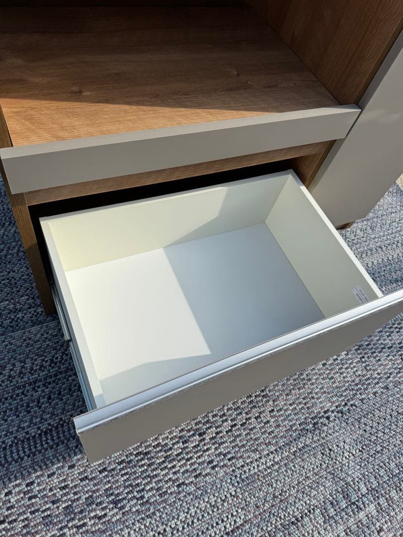 【展示品レベルの美品】キッチンカウンター／幅90・ナチュラルグレージュ・日本製