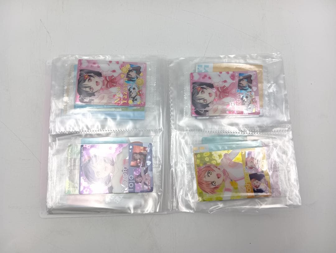 【未開封】ラブライブ ウエハースカード 70枚以上 大量まとめ売り