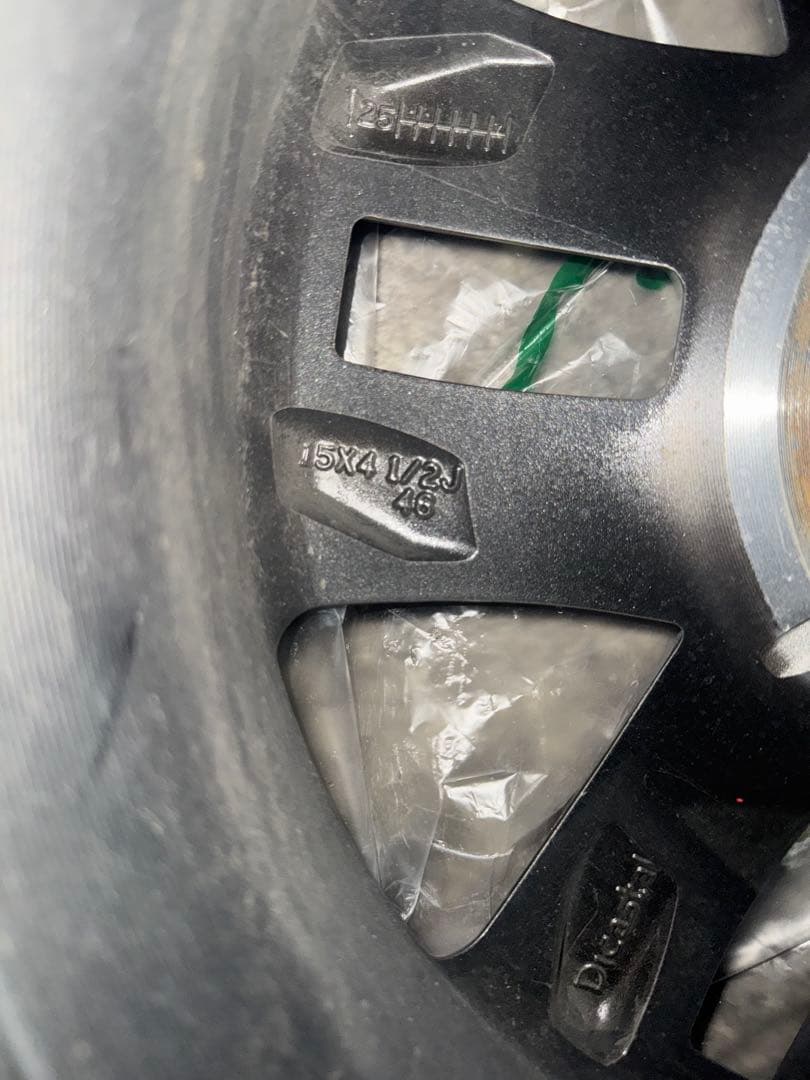 三菱デリカミニ純正タイヤ　165 55R15