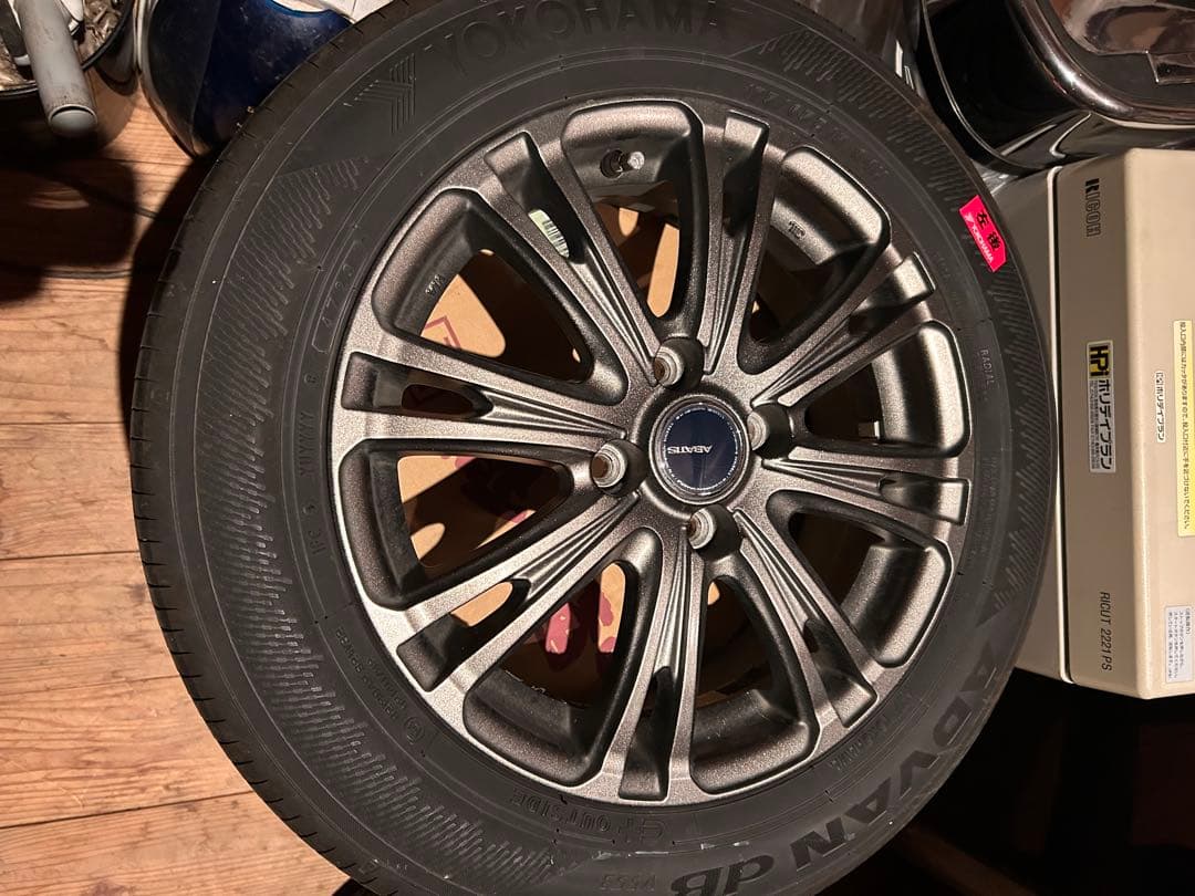 ヨコハマ　ADVAN 17565R15 4本セット