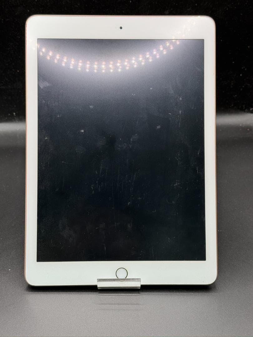 iPad 第6世代 128GB　A1893　Wi-Fiモデル