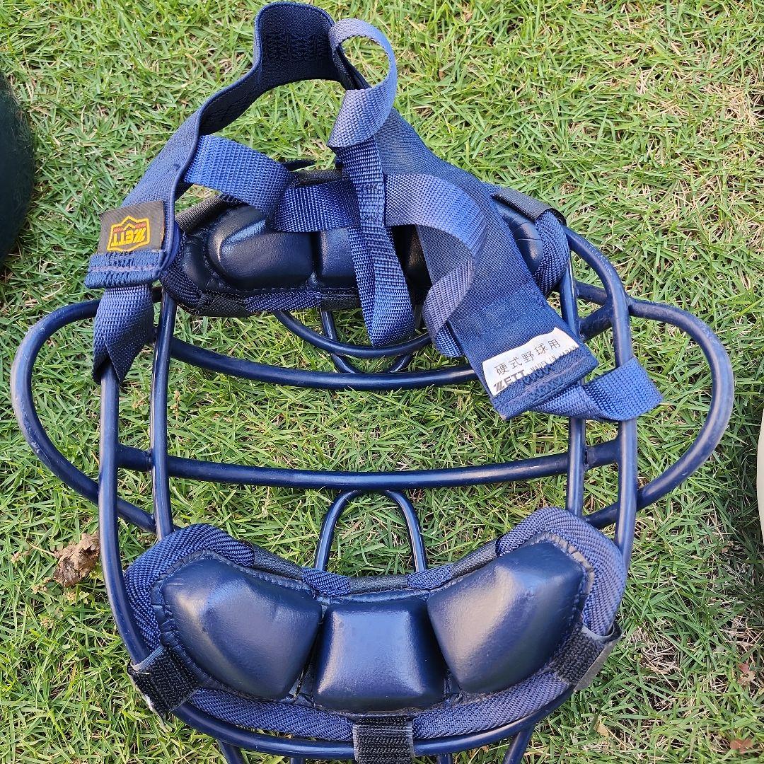 お得 ！ asics キャッチャー用プロテクター ネイビー　硬式用