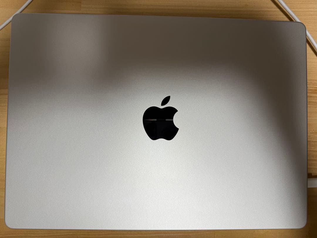 MacBook本体 MacBookPro M1Pro 1TB 16GB 10Core16Core