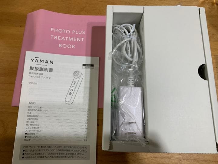 YA-MAN 美顔器 フォトPLUS EX (専用パッド34枚おまけ付)