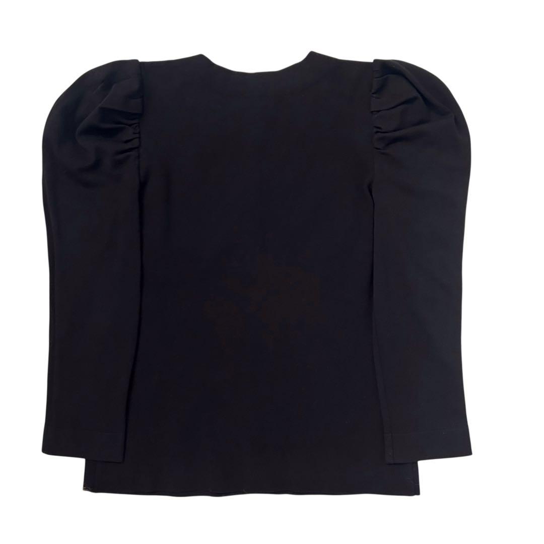 未使用級✨FOXEY 黒 パフ袖 ニットカーディガン 金ボタン 38 七分袖