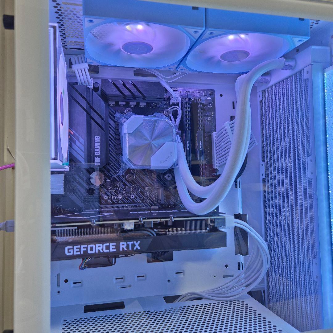 Ryzen7 5700x ＆ RX 9060xt16GB搭載自作ゲーミングPC