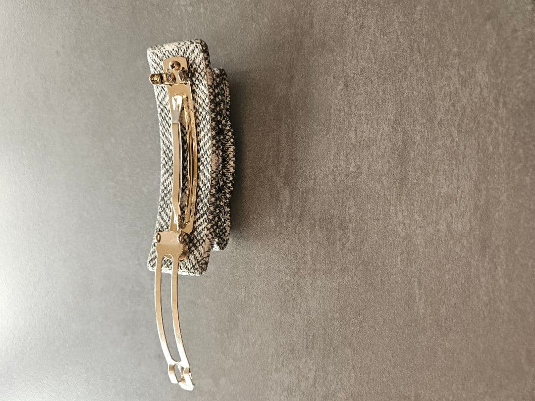 フェラガモ　リボンバレッタ