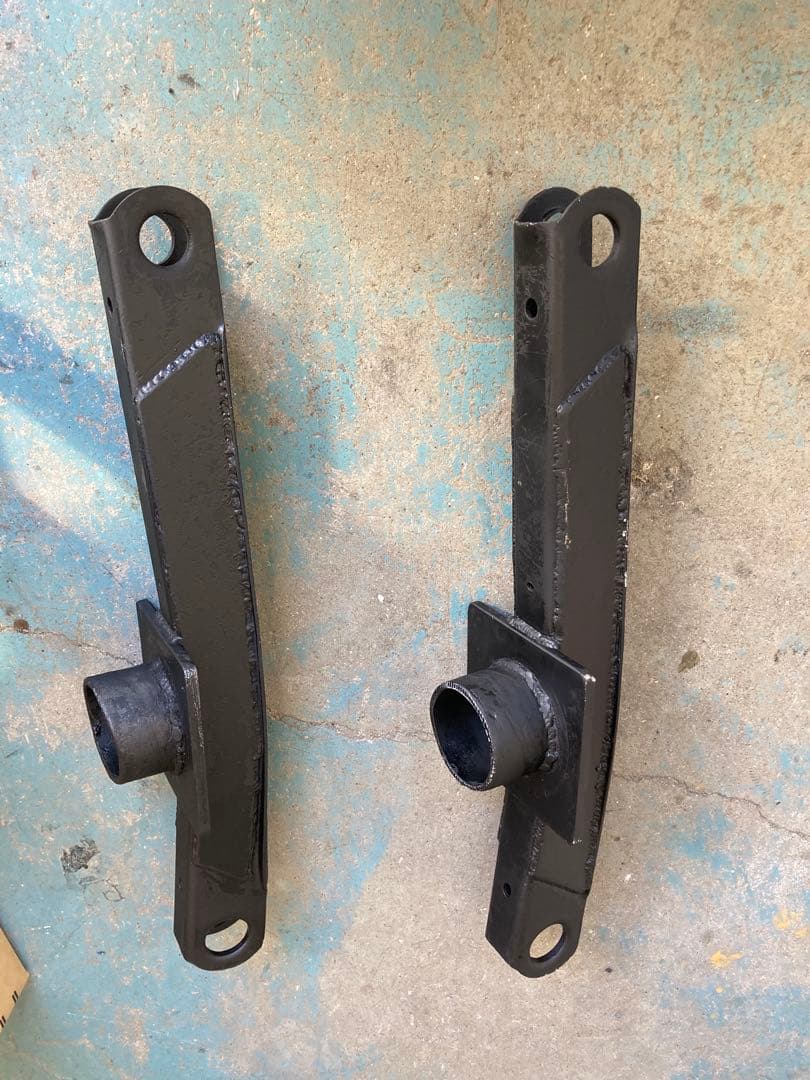 64 インパラ ロアアーム 中古 レインフォース