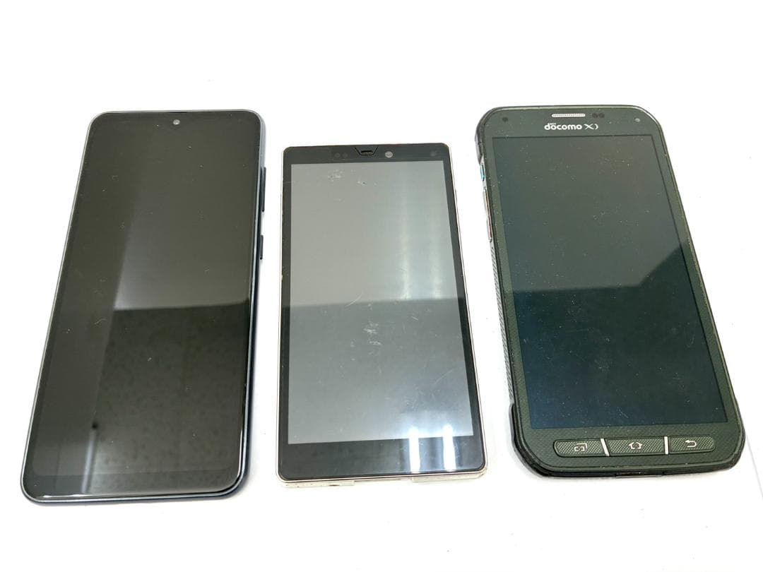 W 携帯電話 スマホ まとめ 約15台 部品取り 現状品 ジャンク 動作未確認品