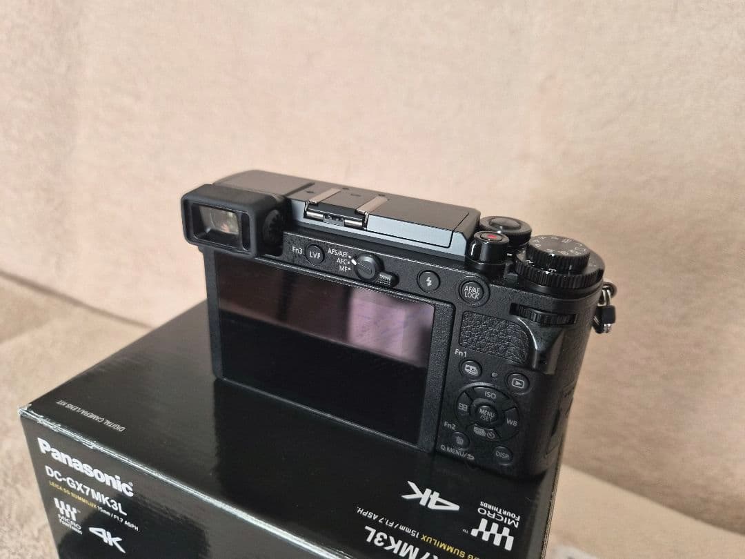 Panasonic LUMIX GX7MK3 グリップ/予備バッテリ/チャージャ