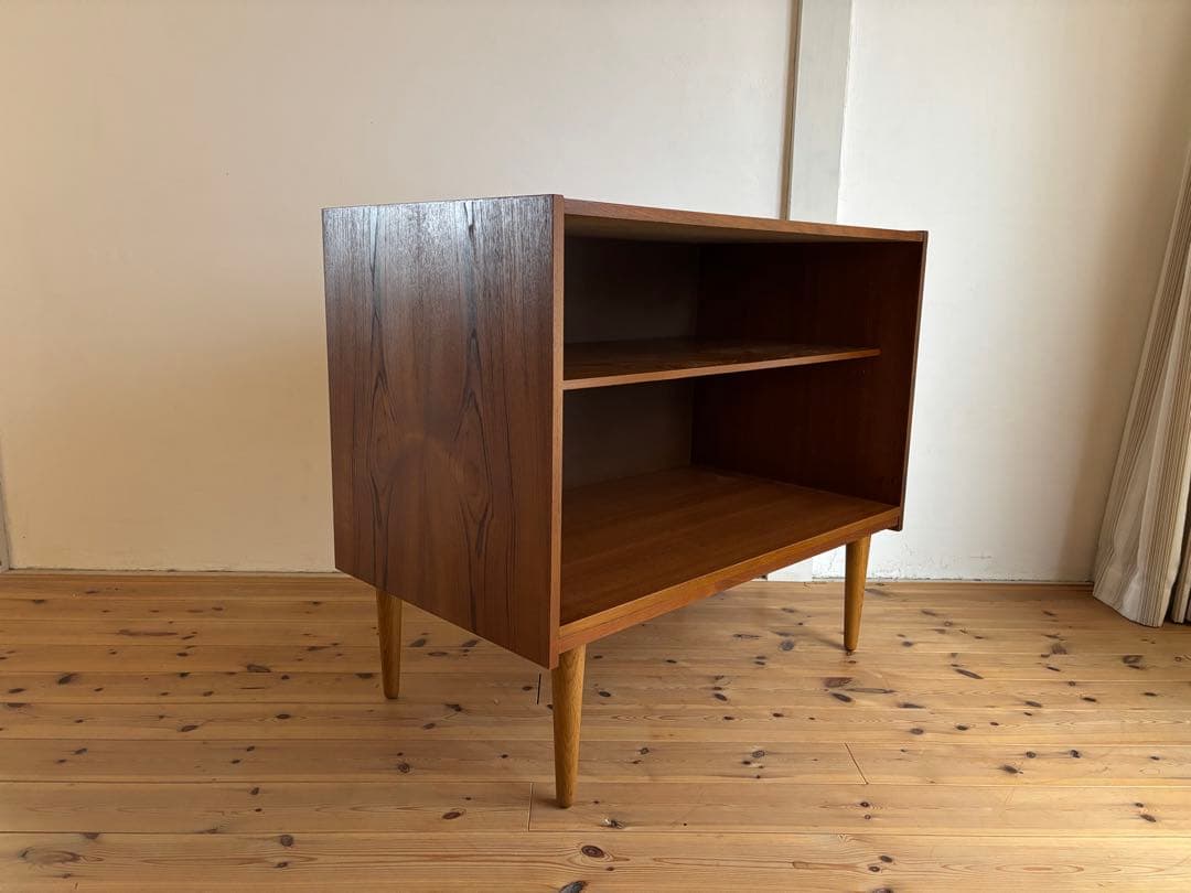 北欧ヴィンテージ　デンマーク　シェルフサイドボード