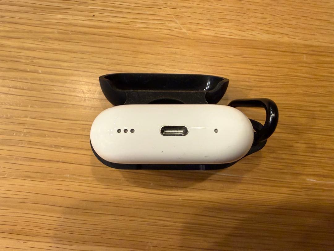 AirPods Pro2 純正充電ケース（type-c）