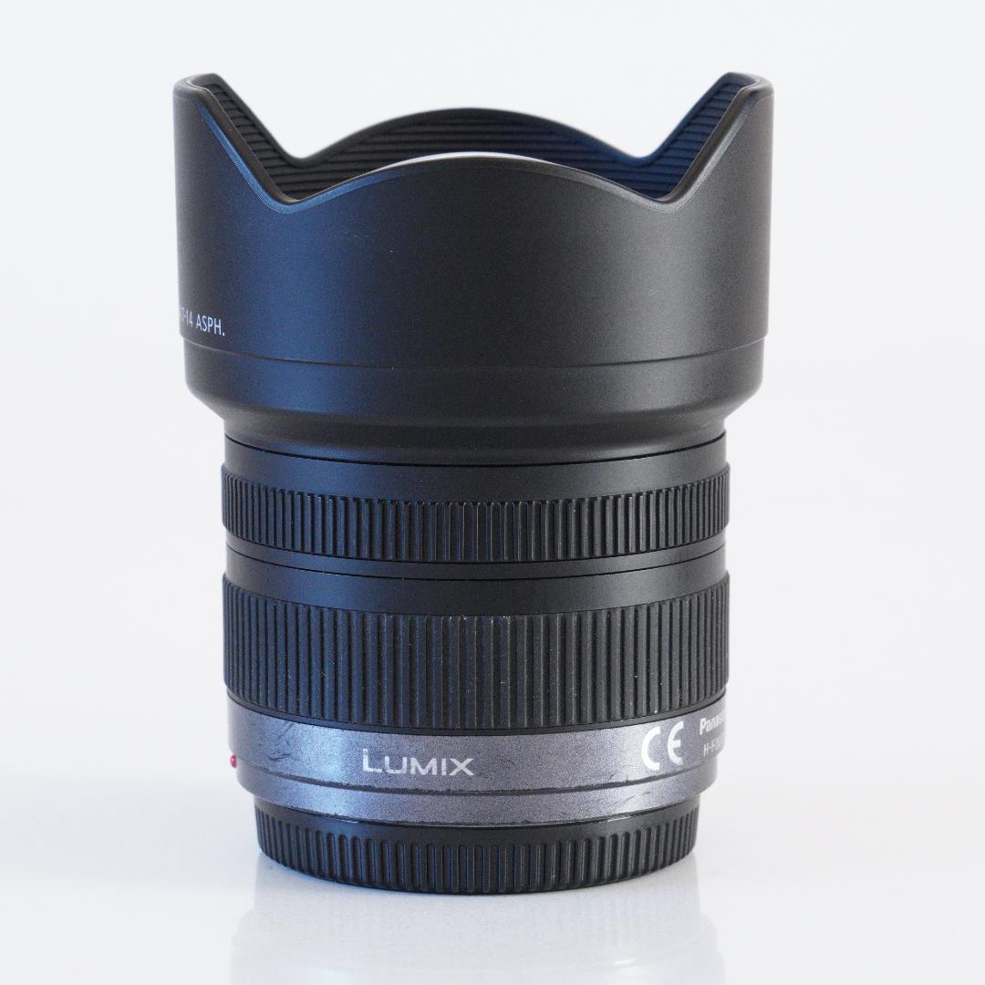 LUMIX G VARIO 7-14mm f/4 ASPH. ズームレンズ