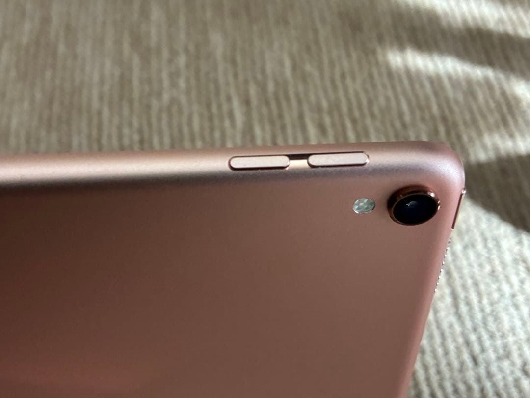 【美品】Apple iPad Pro 10.5インチ ローズゴールド