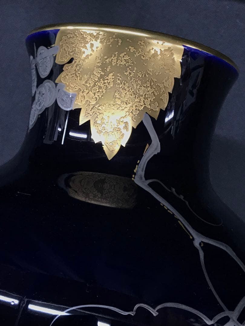 【経年保管品】大倉陶園　瑠璃金触葡萄　花瓶　フラワーベース　瑠璃　葡萄