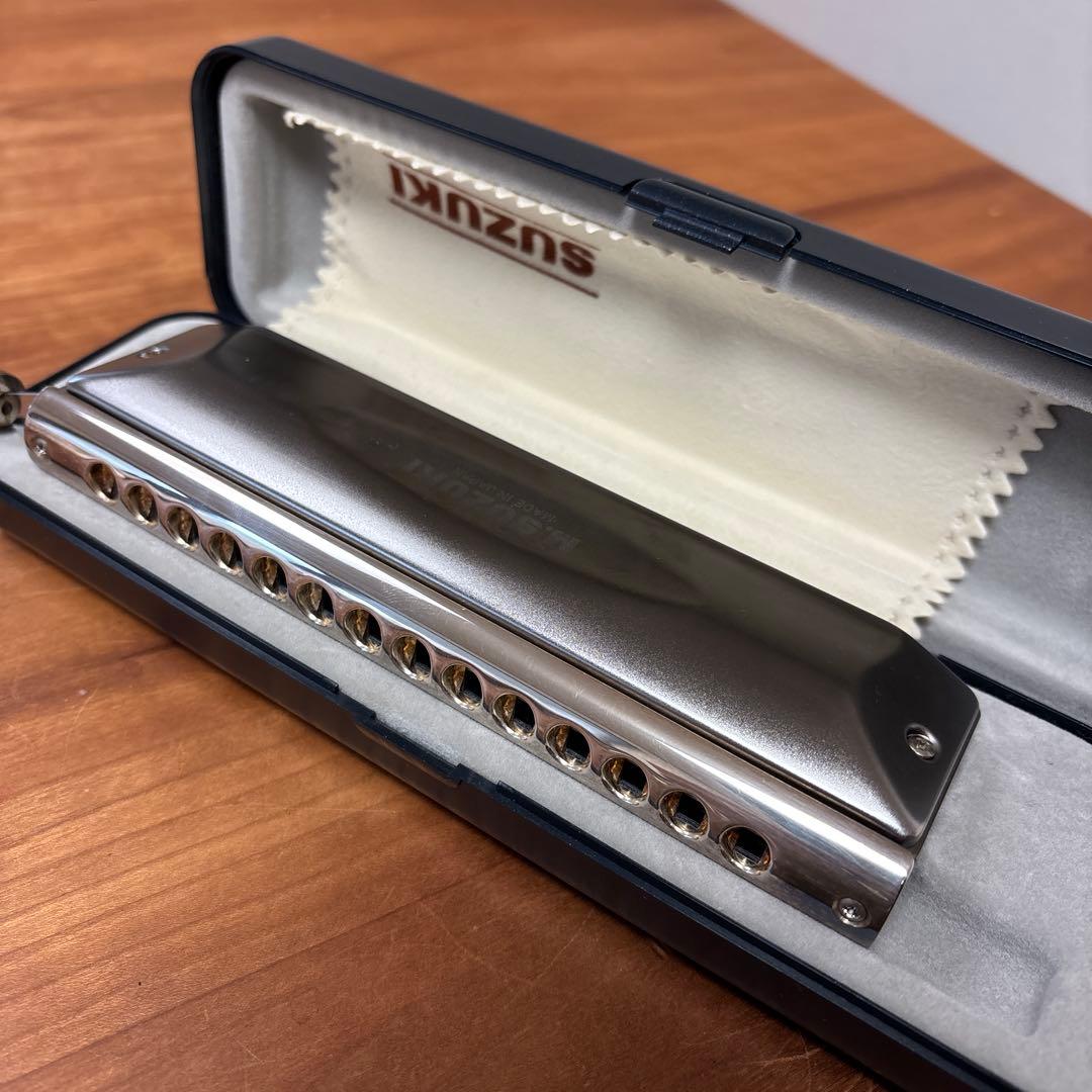 M. Suzuki S-56 クロマチックハーモニカ