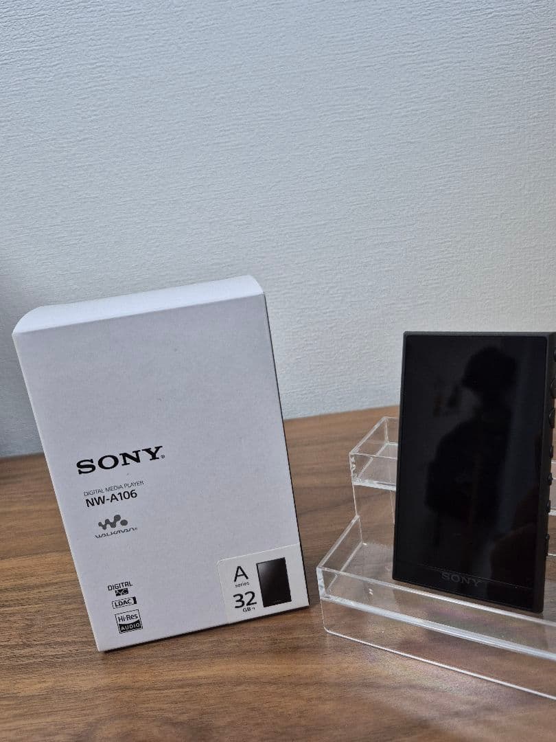 SONY NW-A106 32GB デジタルオーディオプレーヤー　(別売カバー付