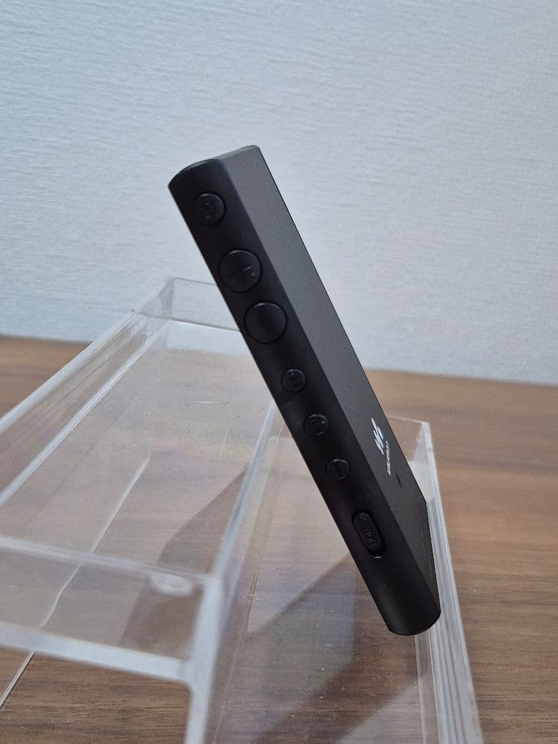 SONY NW-A106 32GB デジタルオーディオプレーヤー　(別売カバー付