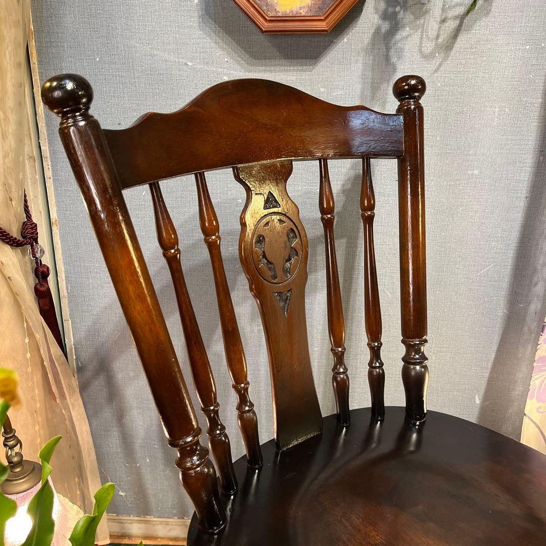 L１　キツツキマーク ヴィンテージ ウインザーチェア